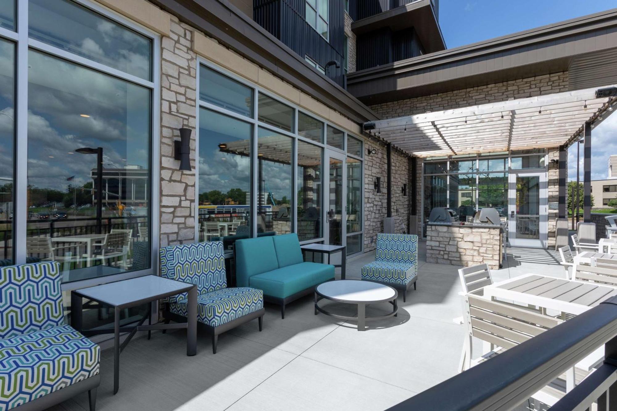 Homewood By Hilton Minneapolis Hotel