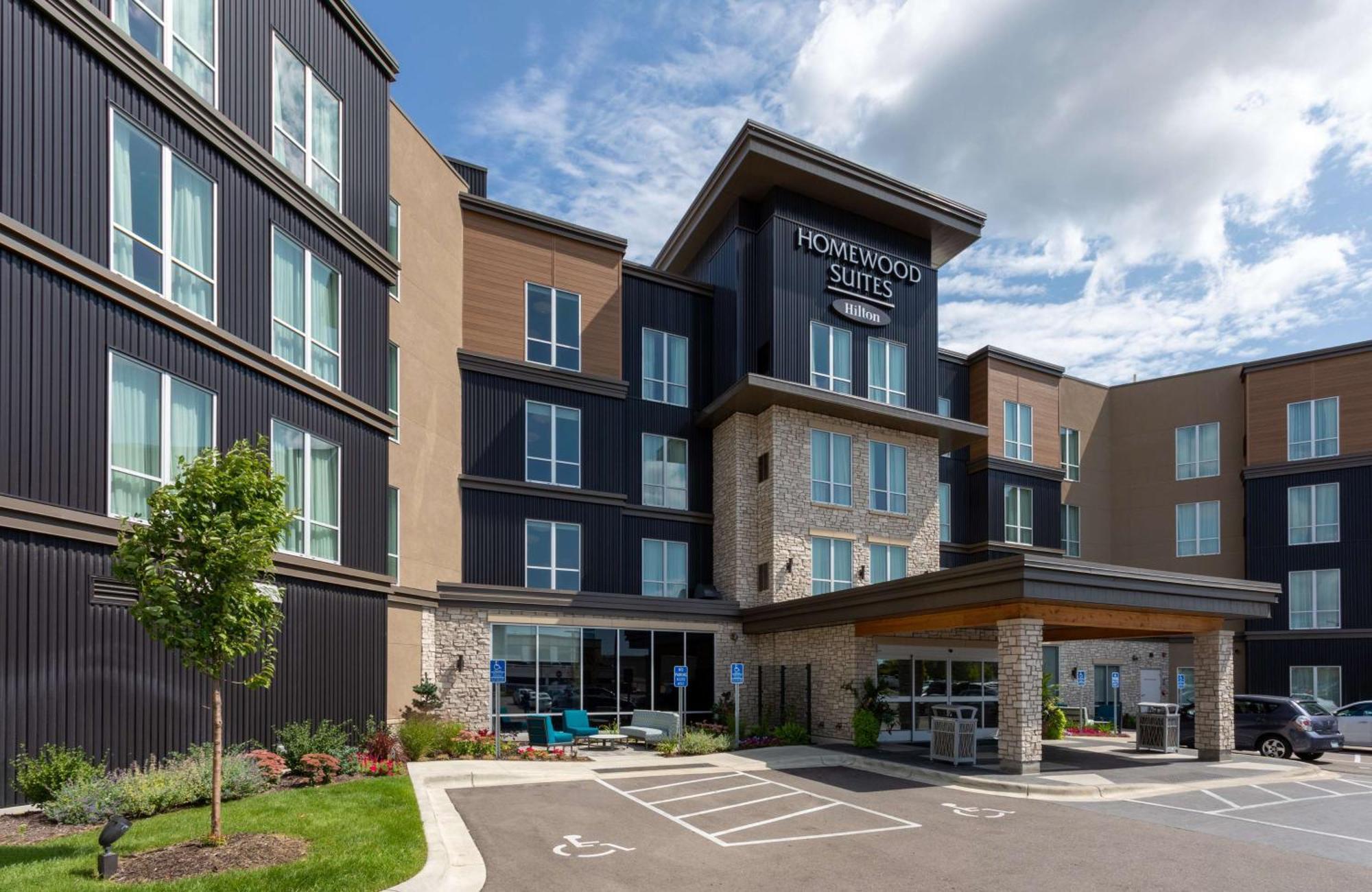 Hotel Homewood By Hilton Minneapolis