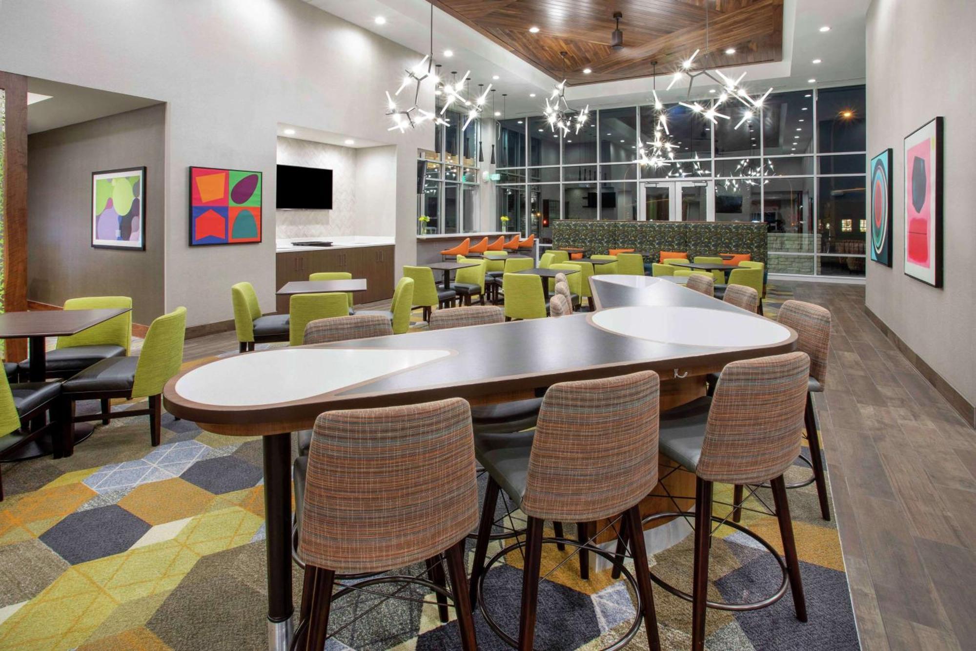 Hotel Homewood By Hilton Minneapolis 3*